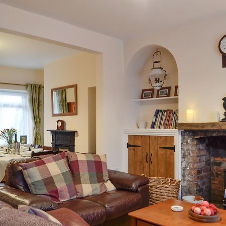 Rhonas Cottage Abergavenny Bagian luar foto